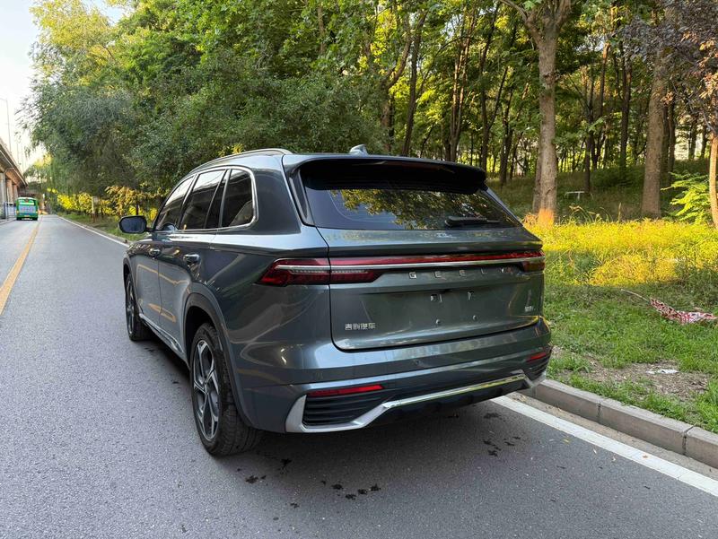 Geely Xingyue L - фото 3