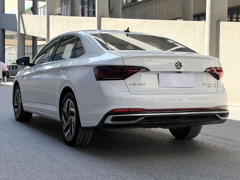 Volkswagen Sagitar - фото 3