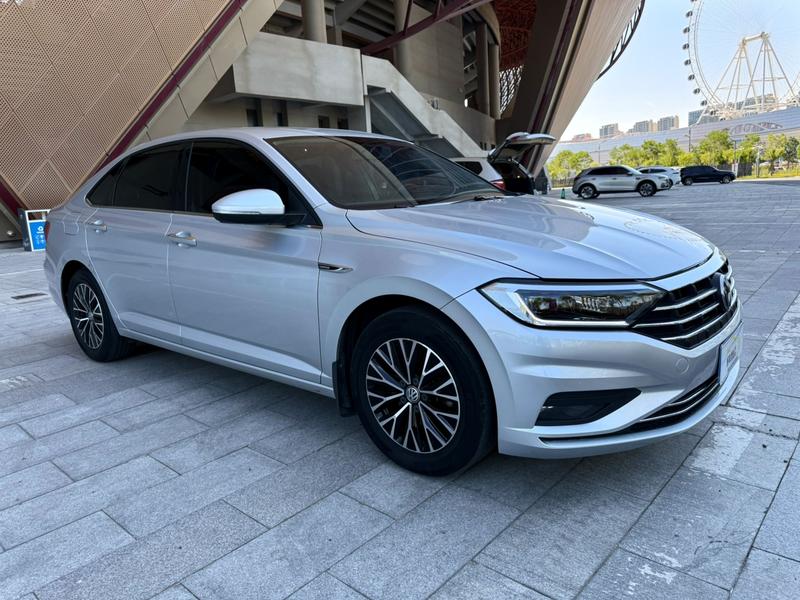 Volkswagen Sagitar - фото 2