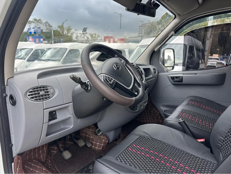 Maxus V80 - фото 4