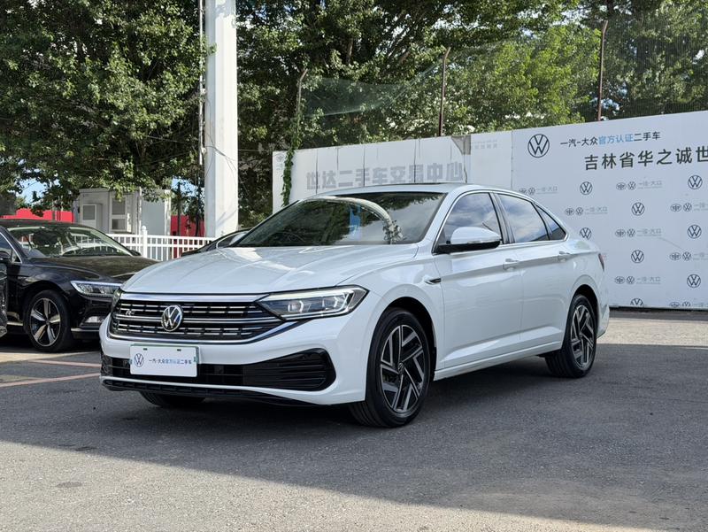Volkswagen Sagitar - фото 0