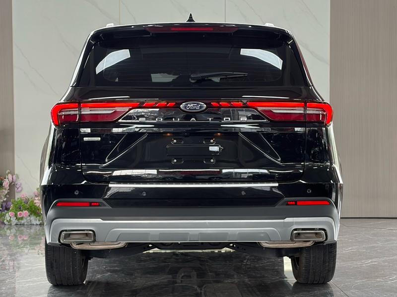 Ford Edge L - фото 3