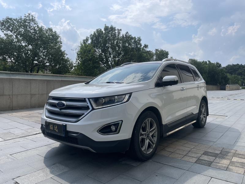 Ford Edge - фото 0