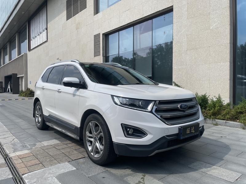 Ford Edge - фото 2