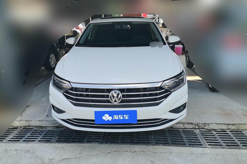 Volkswagen Sagitar - фото 1