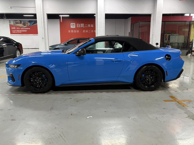 Ford Mustang - фото 2