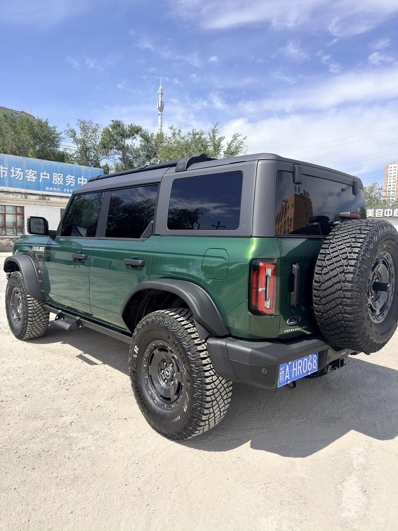 Ford Bronco - фото 4