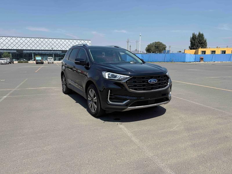 Ford Edge - фото 2