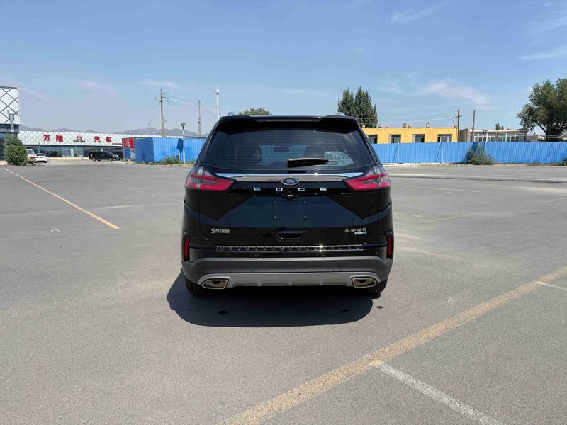 Ford Edge - фото 4