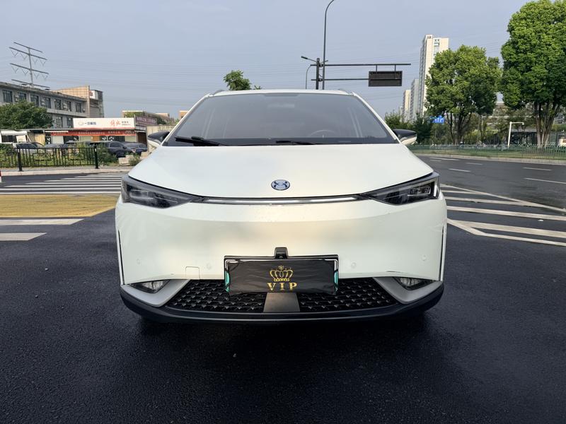 Hycan Z03 - фото 1