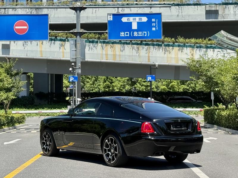 Rolls-Royce Wraith - фото 3