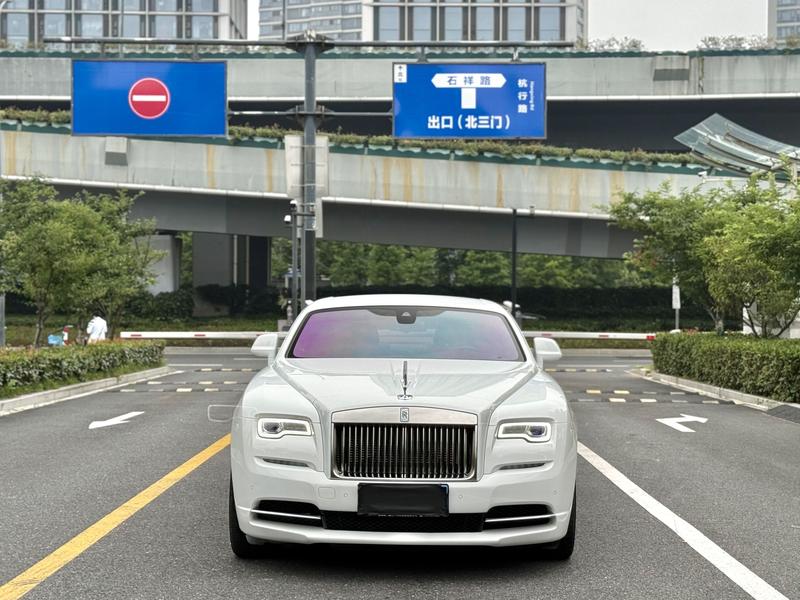 Rolls-Royce Wraith - фото 1