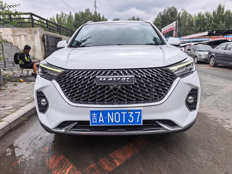 Haval M6 - фото 1