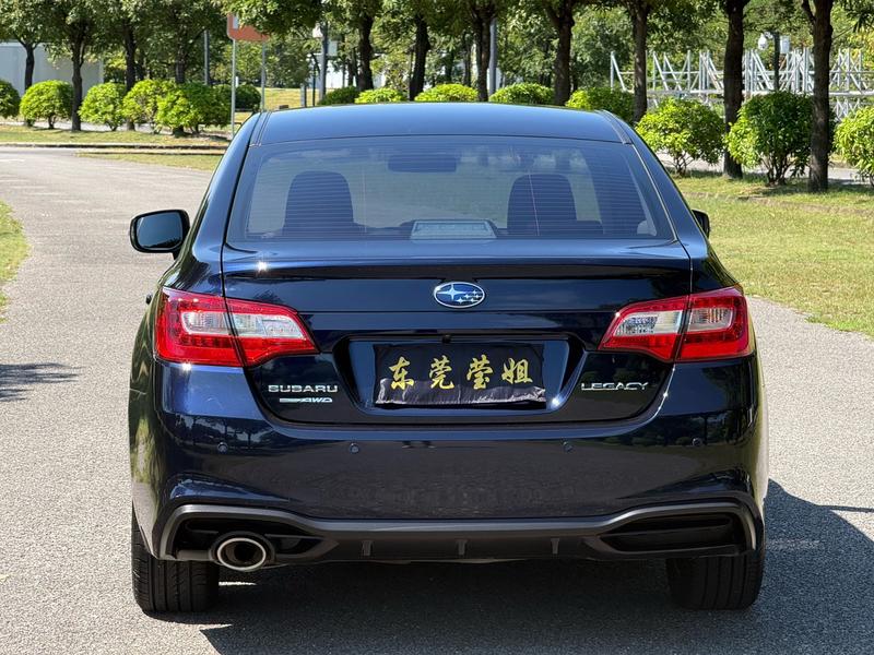 Subaru LEGACY - фото 4