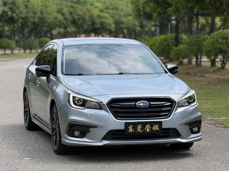 Subaru LEGACY - фото 2