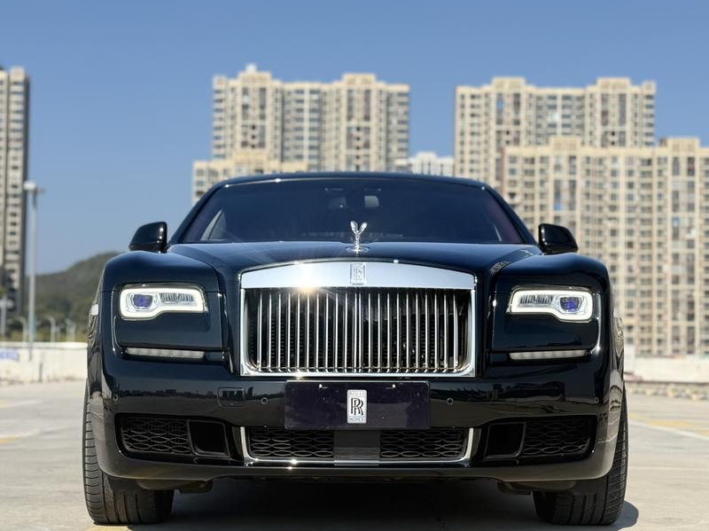 Rolls-Royce Ghost - фото 1
