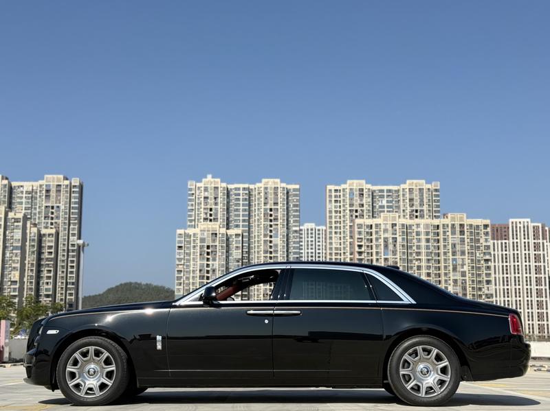 Rolls-Royce Ghost - фото 3