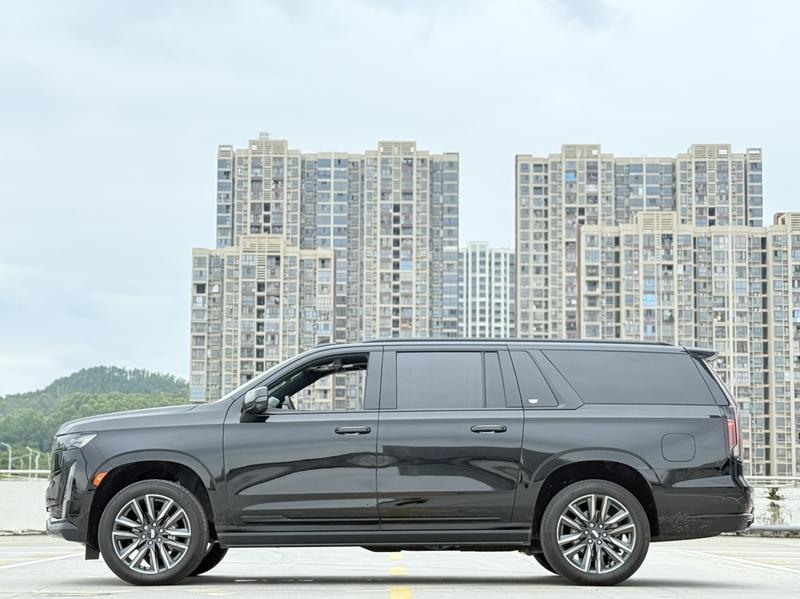 Cadillac ESCALADE - фото 3