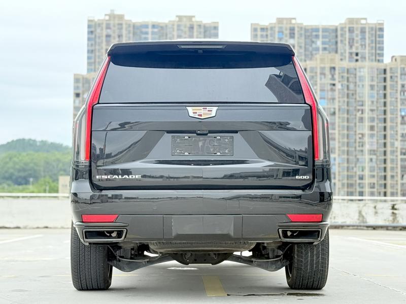 Cadillac ESCALADE - фото 4