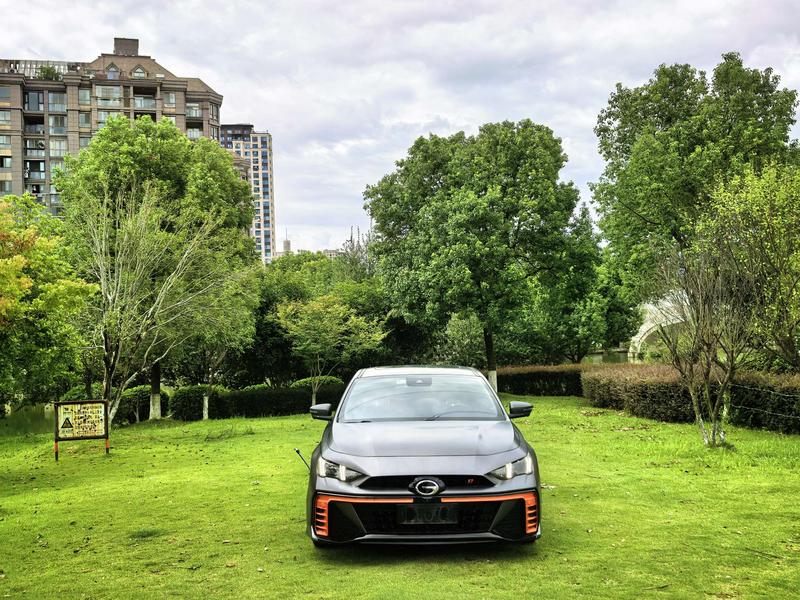 GAC Trumpchi Empow - фото 1