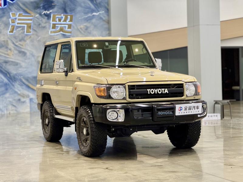 Toyota 70 - фото 2