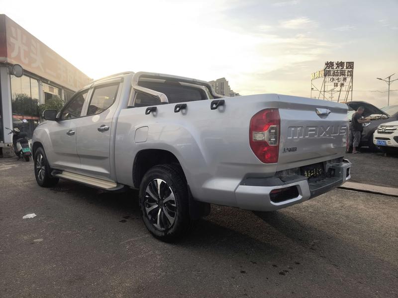 Maxus T70 - фото 3