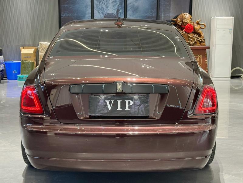 Rolls-Royce Ghost - фото 4