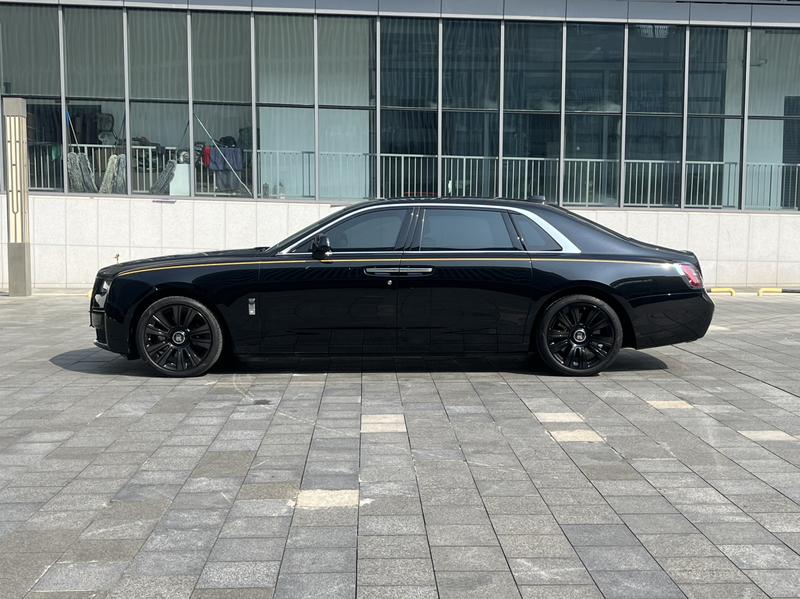 Rolls-Royce Ghost - фото 3