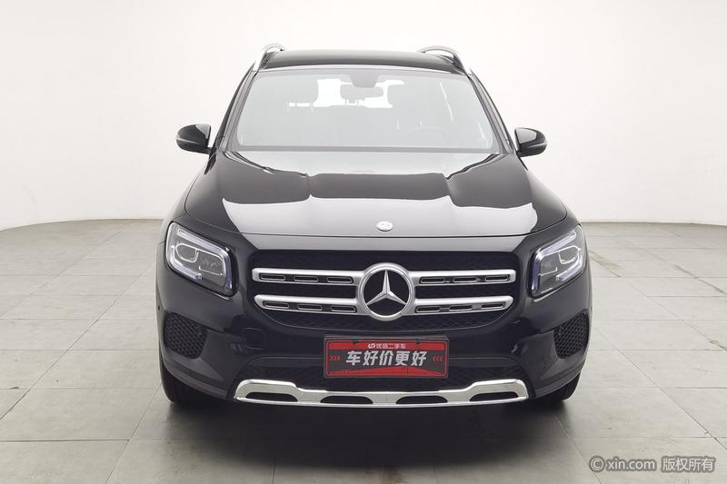 Mercedes-Benz GLB - фото 1