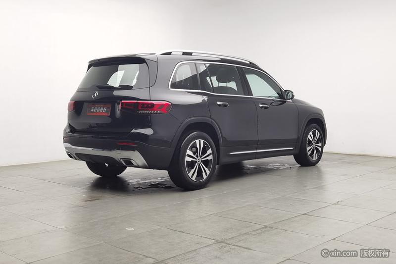 Mercedes-Benz GLB - фото 3