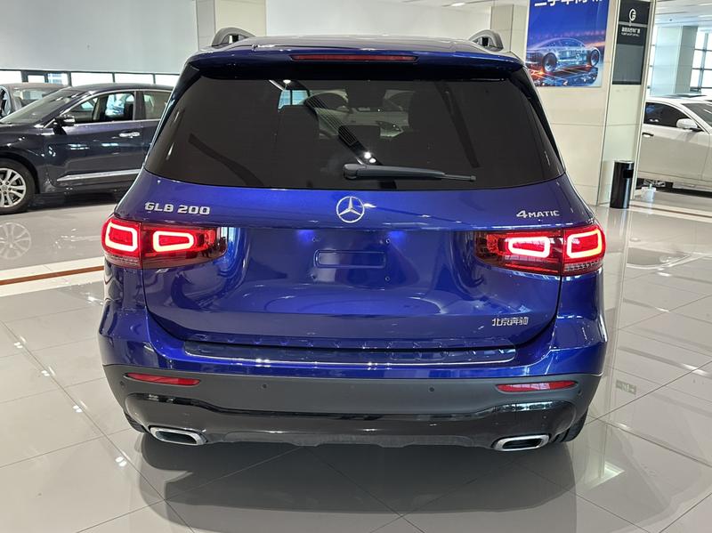 Mercedes-Benz GLB - фото 4