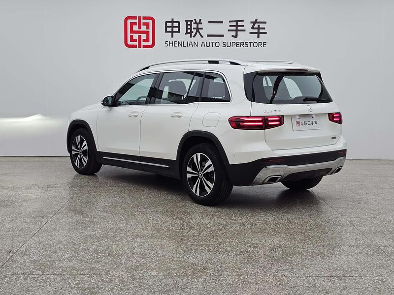 Mercedes-Benz GLB - фото 3