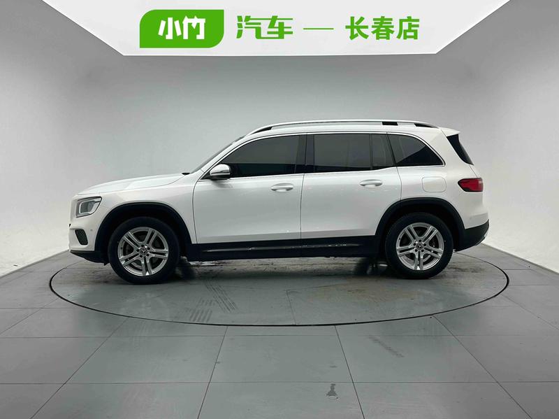 Mercedes-Benz GLB - фото 2
