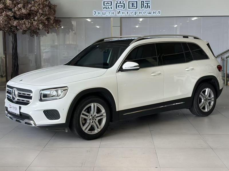 Mercedes-Benz GLB - фото 0