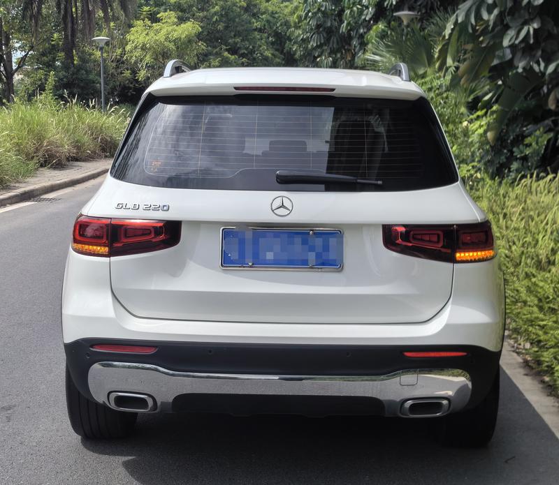 Mercedes-Benz GLB - фото 4