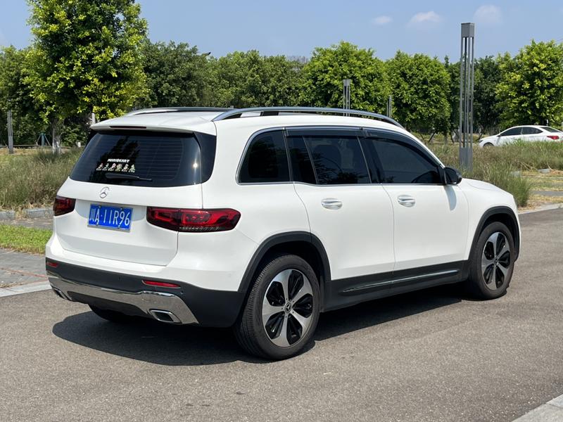 Mercedes-Benz GLB - фото 4