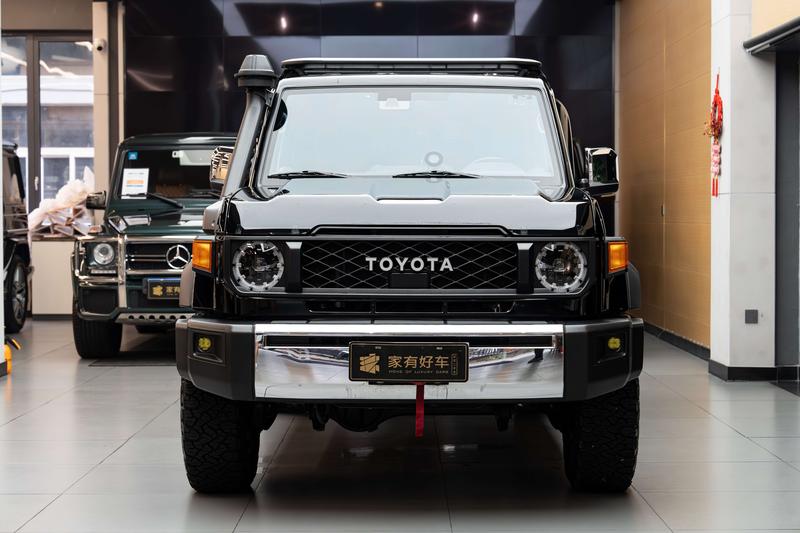 Toyota 70 - фото 1