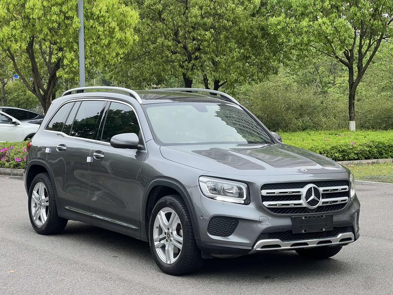 Mercedes-Benz GLB - фото 2