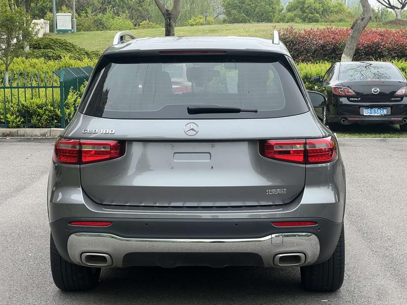 Mercedes-Benz GLB - фото 4