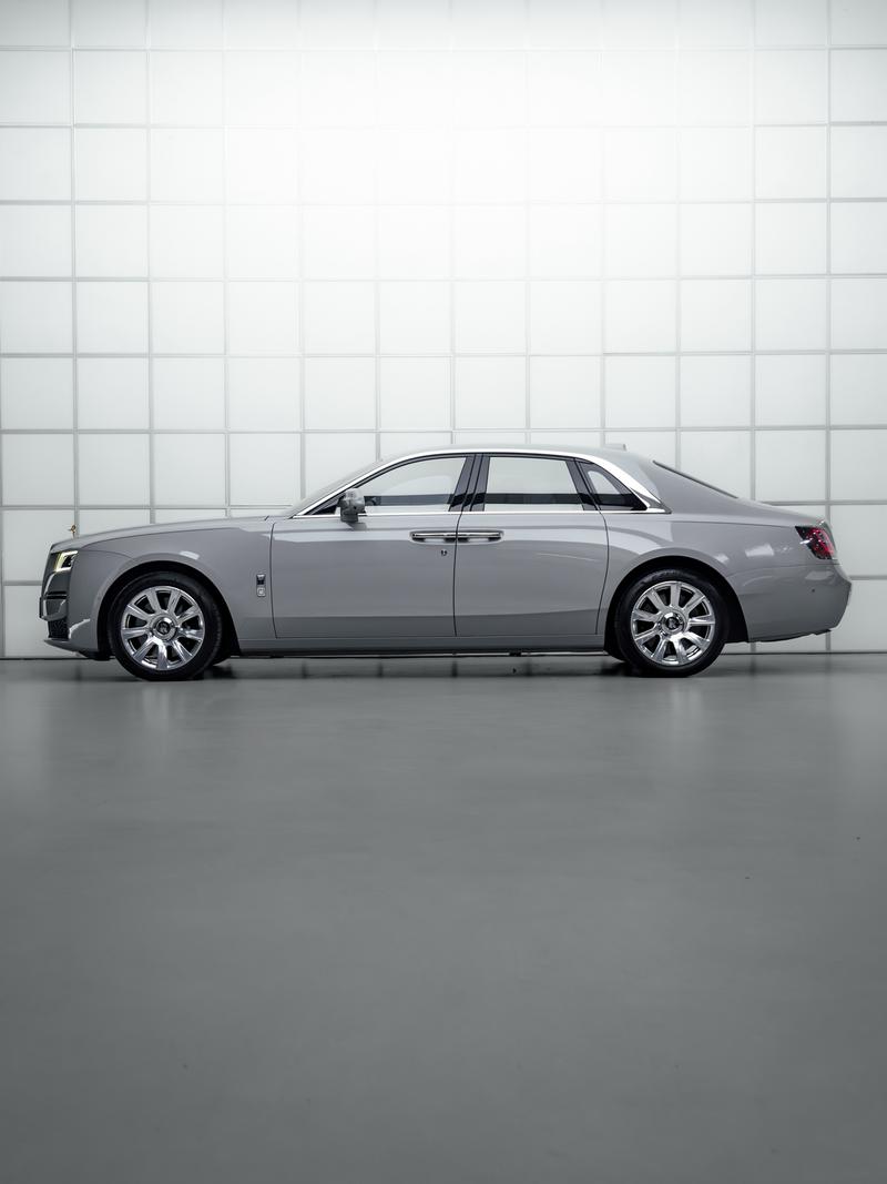 Rolls-Royce Ghost - фото 2