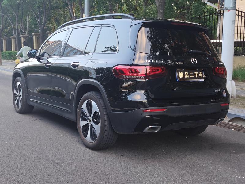 Mercedes-Benz GLB - фото 4