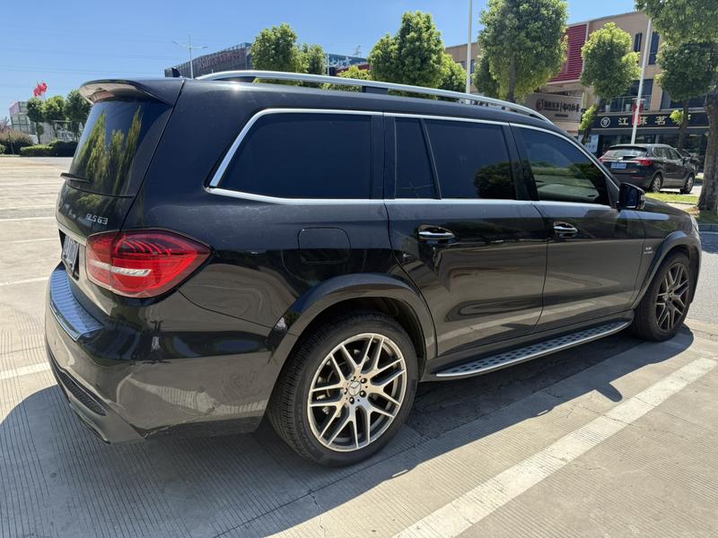 Mercedes-Benz GLS AMG - фото 3