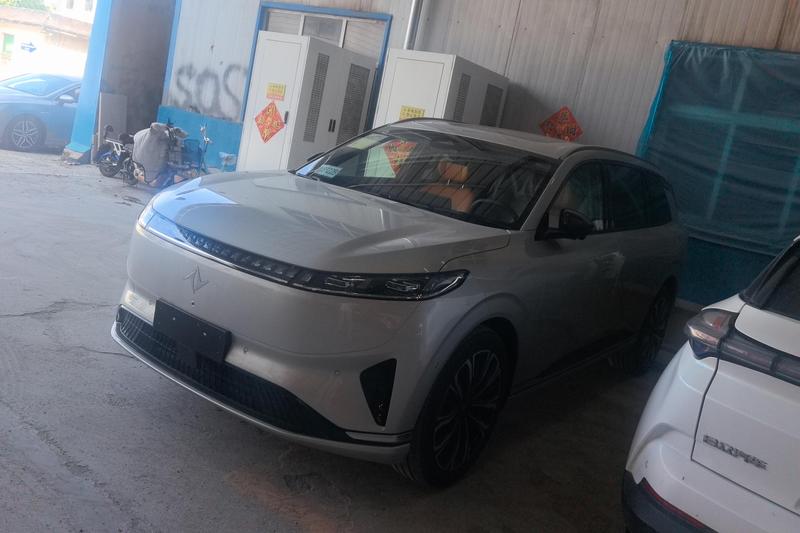 Dongfeng eπ 008 - фото 0