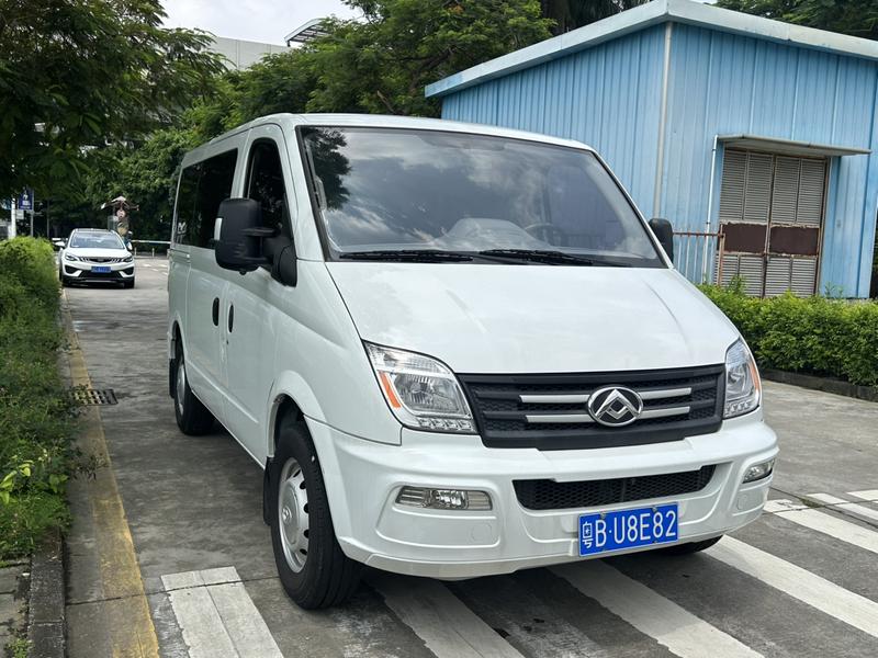 Maxus V80 - фото 1