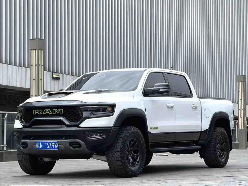 RAM Trucks - фото 0