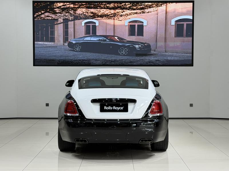 Rolls-Royce Wraith - фото 3