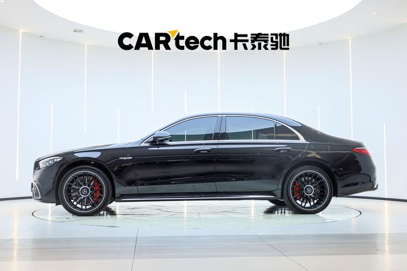 Mercedes-Benz S AMG PHEV - фото 3
