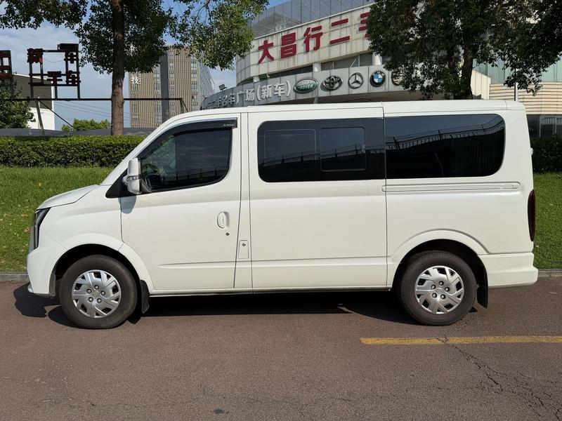 Maxus V80 - фото 2