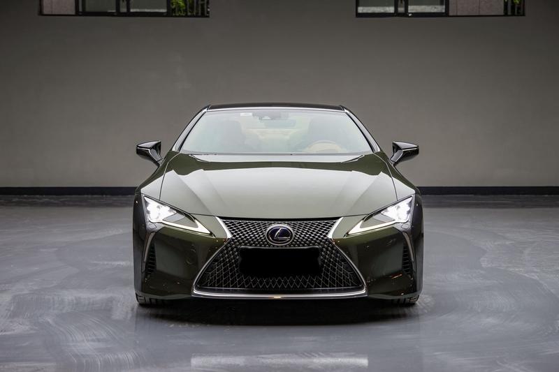 Lexus LC - фото 1