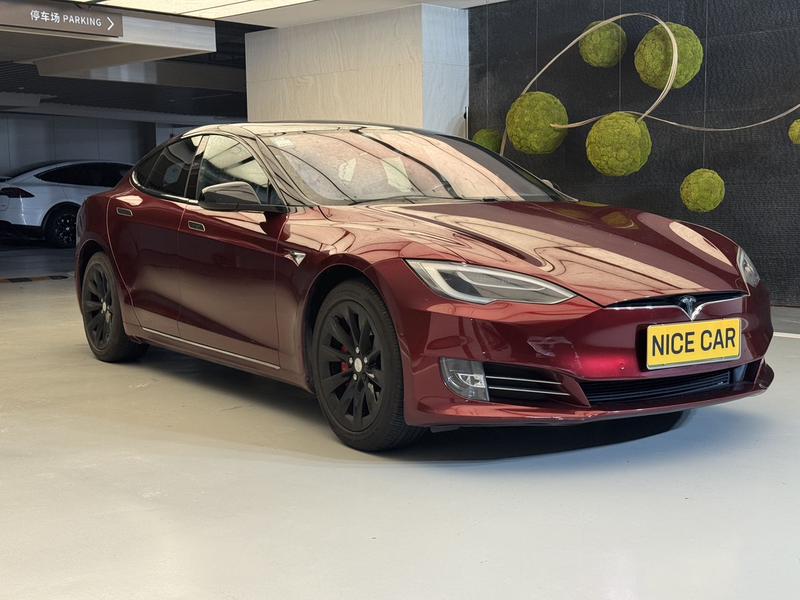 Tesla Model S - фото 2